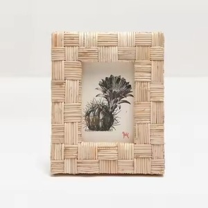 <b>Gold</b> Metal Photo <b>Frame</b> Rectangle Embossing Printing Decorative Display - Product Image 2