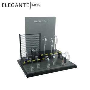 Expositor de relojes de estilo industrial para relojes de hombre - Product Image 2