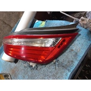 ไฟท้ายมือสอง XJ ด้านซ้าย - Product Image 1