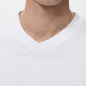 Camiseta de Hombre de Alta Calidad, Estilo Urbano Informal, Cuello en V, Algodón Suave, Cómoda, Manga Corta, Perfecta para el Estilo Diario - Product Image 6