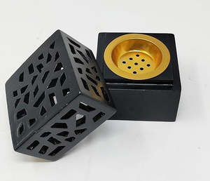 Brûleur d'encens en bois blanc en forme de cube avec insert doré, diffuseur d'aromathérapie, design de couvercle géométrique, décoration pour la maison, parfum d'intérieur, Ramadan, Eid. - Product Image 3