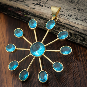 Colgante artesanal de topacio azul y cuarzo con diseño de rayos de sol, chapado en oro, proveedor de joyería de lujo, regalo para ella - Product Image 6
