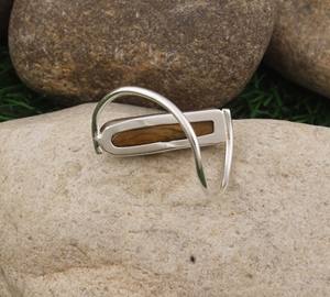 Bague vintage en argent sterling avec œil de tigre massif serti clos, pour femme, bijou classique en pierre naturelle pour mariage et soirée - Product Image 2