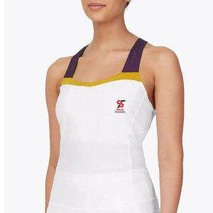 Tenue de tennis élégante pour femmes, vêtements de sport Solid Trader avec technologie d'évacuation de l'humidité pour des séances d'entraînement agréables - Product Image 3