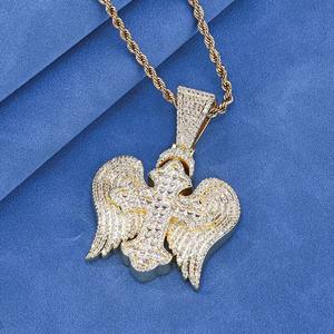 Pendentif Cœur Glacé Baguette Plaqué Or Diamant Nouveau Design Bijoux Tendance Mignon Classique Simple Prix de Gros Femme - Product Image 3