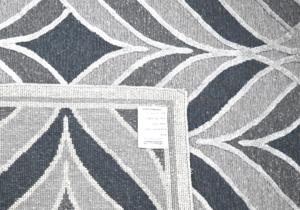 Tapis d'appoint noué à la main en laine et viscose lisses, couleur sumac |   Motif géométrique |   Écologique |   Pile moyen |   Sol tissé doux et moelleux - Product Image 3