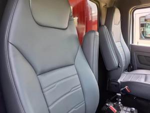 Tractocamión Diésel 6x4 de Servicio Pesado para Logística de Carga Comercial y Transporte por Carretera - Product Image 6