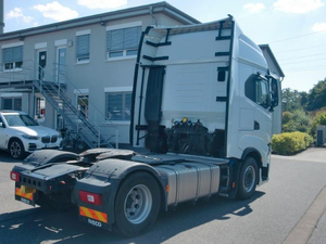 NOUVEAU IVECO S-WAY AS 440 S 49 TURBO-DIESEL 2024, TRANSMISSION AUTOMATIQUE À 6 VITESSES - Product Image 2