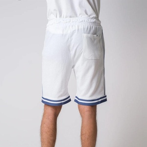 Shorts d'été pour hommes de qualité supérieure, design personnalisé, prix raisonnable, coupe ajustée, design à panneaux, super courts - Product Image 3