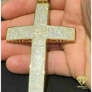 Pendentif Croix Designer avec Diamant Moissanite en Argent Sterling 925 Plaqué Or, Collier Hip Hop de Luxe - Product Image 6