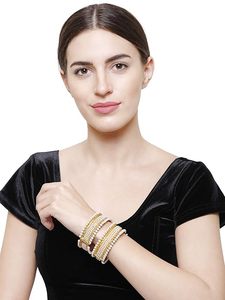 Bracelets pour femmes en alliage de laiton plaqué or 24 carats, avec perles d'imitation et cristaux sertis clos, motif floral, style ethnique classique, bijoux de mariage, troisième modèle - Product Image 3