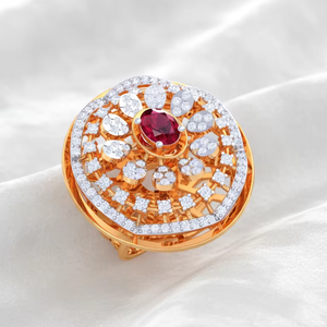 แหวนพลอยทับทิมสีชมพูทรงรีสุดหรู ประดับเพชรทองสองสี ดีไซน์ลายดอกไม้แบบราชวงศ์ เหมาะสำหรับงานเลี้ยงขนาดใหญ่ - Product Image 6