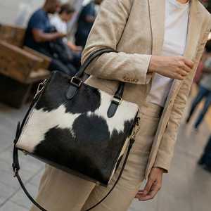 Sac fourre-tout en cuir véritable fait main pour femme, en cuir de vachette, de luxe, à porter à l'épaule, tendance, ouvert, été LHTB-0129 - Product Image 1