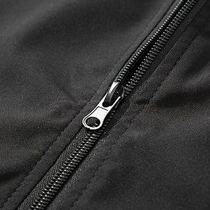Chaqueta Deportiva de Invierno con Capucha de Lona de Primera Calidad, Tela Suave, Cómoda, Corte Regular para Uso Diario, en Venta - Product Image 6