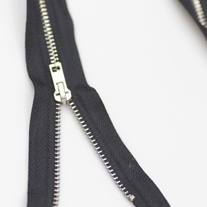 Manufacturer's Custom Metal Zipper With Gold Puller <b>Sew</b> Slider Logo-for Jeans Shoes Handbags Garments <b>Bags</b> - Product Image 2