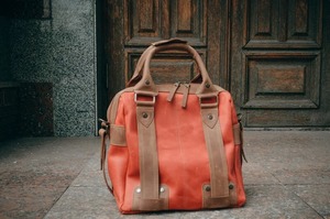 กระเป๋าเดินทางหนังแท้ Overnighter สไตล์เรโทร ขนาดใหญ่ จุของได้เยอะ พกพาสะดวก พร้อมซิปสำหรับเดินทางช่วงสุดสัปดาห์ - Product Image 2