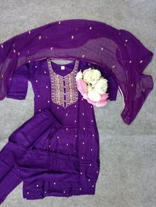 DESIGNER RAYON <b>EMBROIDERY</b> WORK TOP BOTTOM WITH DUPATTA PURPLE 74072 - Product Image 4