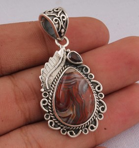 Colgante de Jaspe Rojo Natural, Joyería de Plata de Ley 925, Colgante de Piedra Preciosa Roja Terrosa, Collar de Jaspe Ovalado de Estilo Vintage para Mujer - Product Image 1