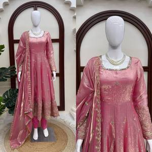 Nuevo Vestido Anarkali de Seda para Mujer con Hilo y Lentejuelas, con Falda y Dupatta, en un Estilo Moderno - Product Image 2