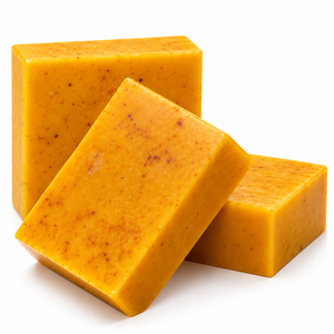 Savon Artisanal de Qualité Export au Curcuma et à l'Acide Kojique, Formule Huiles Essentielles Nettoyage Profond, Fournisseur en Gros, Fabricant Direct - Product Image 1