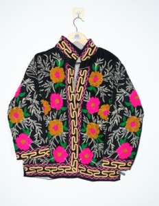 เสื้อแจ็คเก็ตบอมเบอร์ผู้หญิงสีดำลายดอกไม้ปักลาย TNT ผ้าฝ้าย 100% เป็นมิตรกับสิ่งแวดล้อม ทำมือ สไตล์โบโฮ เอธนิค สำหรับฤดูใบไม้ร่วง เหมาะกับทุกเทศกาล - Product Image 1