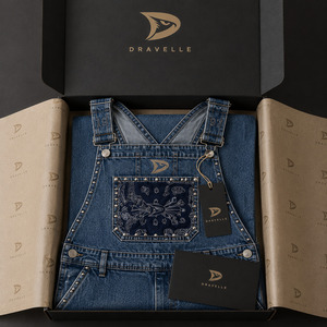 Salopette en jean blanchie en gros avec insignes bandana pour streetwear unisexe ample, salopette une pièce cloutée, directement de l'usine - Product Image 5