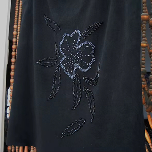 Capa de Mujer con Cuentas Hechas a Mano, 100% Algodón de Alta Calidad, Precio al por Mayor para Exportación - Product Image 1