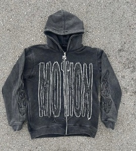 ชุดเซ็ตเสื้อแจ็คเก็ตซิปมีลายทาง กางเกงจ็อกเกอร์ และกางเกงขายาวสำหรับผู้ชาย - Product Image 3