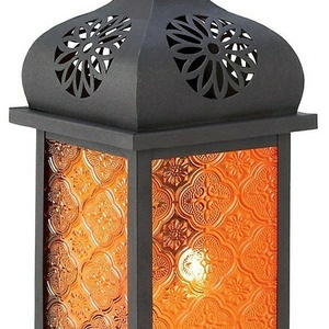 โคมไฟแก้วสีส้มทำมือสไตล์โมร็อกโก พร้อมที่แขวนโลหะสำหรับใส่เทียน ใช้ตกแต่งบ้านทั้งภายในและภายนอก - Product Image 3