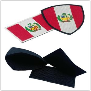 Paquete de 2 Parches Bordados con la Bandera de Perú - Product Image 3