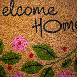 พรมเช็ดเท้าลายดอกไม้ Bloom Welcome Home พร้อมแผ่นรอง PVC พรมปูพื้นทางเข้าลายพิมพ์ดีไซน์เนอร์ ทำจากใยมะพร้าวธรรมชาติ ตกแต่งบ้านสวยงาม - Product Image 5