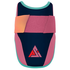 Protège-coudes de baseball confortables et ajustables avec sangle souple et flexible pour une protection optimale du coude - Product Image 1