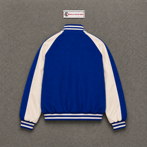 Veste en laine style varsity d'inspiration vintage, édition bleue, vêtement d'extérieur décontracté, coupe ample avec un design classique et épuré, veste varsity signature. - Product Image 6