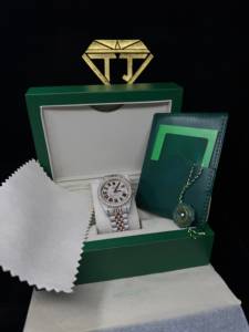 Montre de luxe en diamant, design unique, entièrement glacée, fabriquée en laboratoire, montre de mode au design élégant pour hommes, disponible au prix d'exportation - Product Image 5