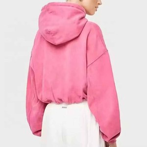 Sweat-shirt à capuche rose surdimensionné pour femme avec épaules tombantes et poches, couleur unie, en molleton, idéal pour l'automne - Product Image 4