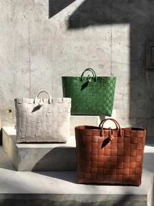 Sac en plastique dynamique Lotus bleu Offre Spéciale 2025 sacs à provisions recyclables avec poignées solides et design moderne - Product Image 6