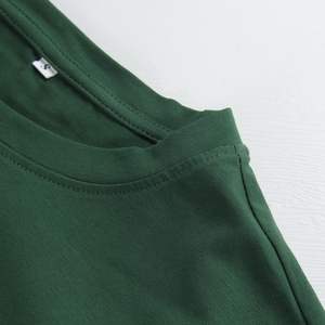 Camiseta Corta Holgada para Mujer al por Mayor, Ligera, Moderna, para Verano, de Corte Relajado, Manga Corta, Tela Suave - Product Image 6