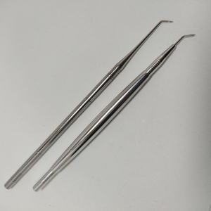 Outil ergonomique en acier inoxydable pour rehaussement de cils, végétalien et durable, bâtonnet double-embout parfait pour le modelage et le recourbement des cils, traitement rapide pour rehaussement de cils - Product Image 1