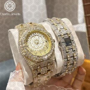 Charm Jewells Montre de luxe pour femme en acier inoxydable, boîtier tonneau de 38 mm, lunette sertie de diamants, quartz analogique, fermoir pliant - Product Image 2