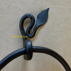 Porte-serviettes en fer forgé artisanal, décoration rustique pour salle de bain, style ferme, supports de serviettes en fer forgé - Product Image 4