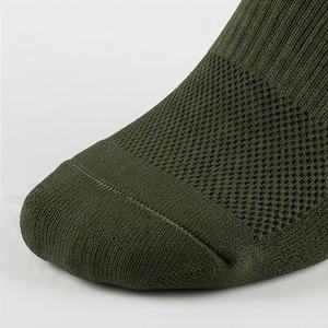 Calcetines Deportivos Profesionales Transpirables, Antiolor, con Base Acolchada para Absorber el Sudor, Color Personalizado, Rendimiento Atlético - Product Image 6