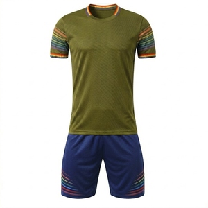 Tenues d'entraînement respirantes et confortables, impression par transfert thermique, nouveau design, ensembles de football, maillots de football, vêtements de sport pour enfants - Product Image 3