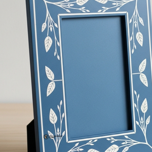 Cadre photo bleu fait main, incrustation d'os artisanale, décoration intérieure - Product Image 3
