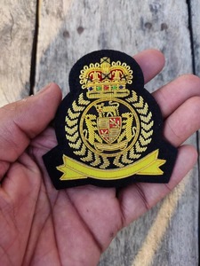 Parches bordados con logotipo de tela personalizados, para coser o planchar, insignias tejidas para accesorios de ropa, venta al por mayor - Product Image 4