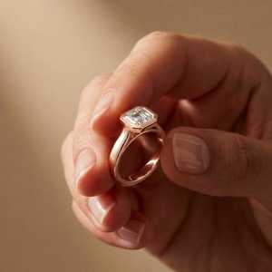 Anillo de Compromiso Clásico con Diamante de Corte Asscher de 1.00CT para Hombre, Cultivado en Laboratorio, Oro Sólido de 14K, Joyería Fina para Boda, Regalo para Amigos - Product Image 4