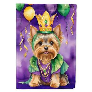 Yorkshire Terrier King Mardi Gras Bandera de jardín multicolor Buzón decorativo Patio Banner para camas de flores y obras de arte - Product Image 1
