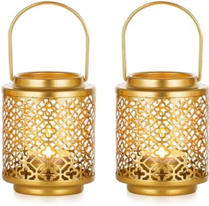 Elegantes faroles cilíndricos de metal dorado con patrones geométricos de trébol recortado, disponibles a precios de mayorista. - Product Image 1