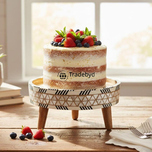 Support à gâteau artisanal en os incrusté, accent de table de dessert design Tradebyd - Product Image 1