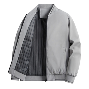 Blouson Bomber Homme Tendance Hiver Coupe Ample Couleur Unie Col Montant Zippé Coupe-Vent Broderie Affaires Vente en Gros - Product Image 4
