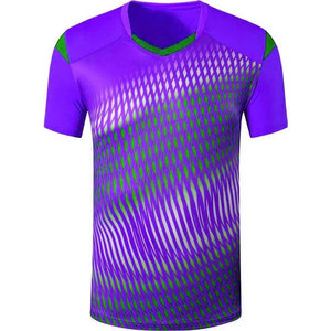เสื้อยืดกีฬาคุณภาพสูงสำหรับทุกเพศ พิมพ์ลายดิจิทัล ระบายอากาศได้ดี รับผลิตแบบ OEM พร้อมบริการสกรีนโลโก้ตามสั่ง - Product Image 5